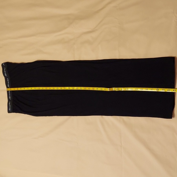 Missguided Black Sleeveless Crop Top and Pants Lounge Set - Picture 11 of 12